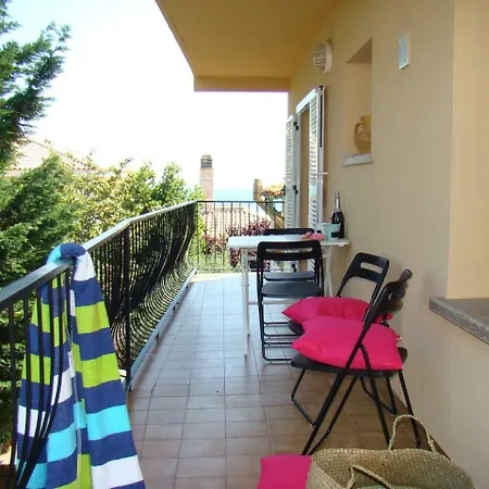 Gregal 821 Apartment *